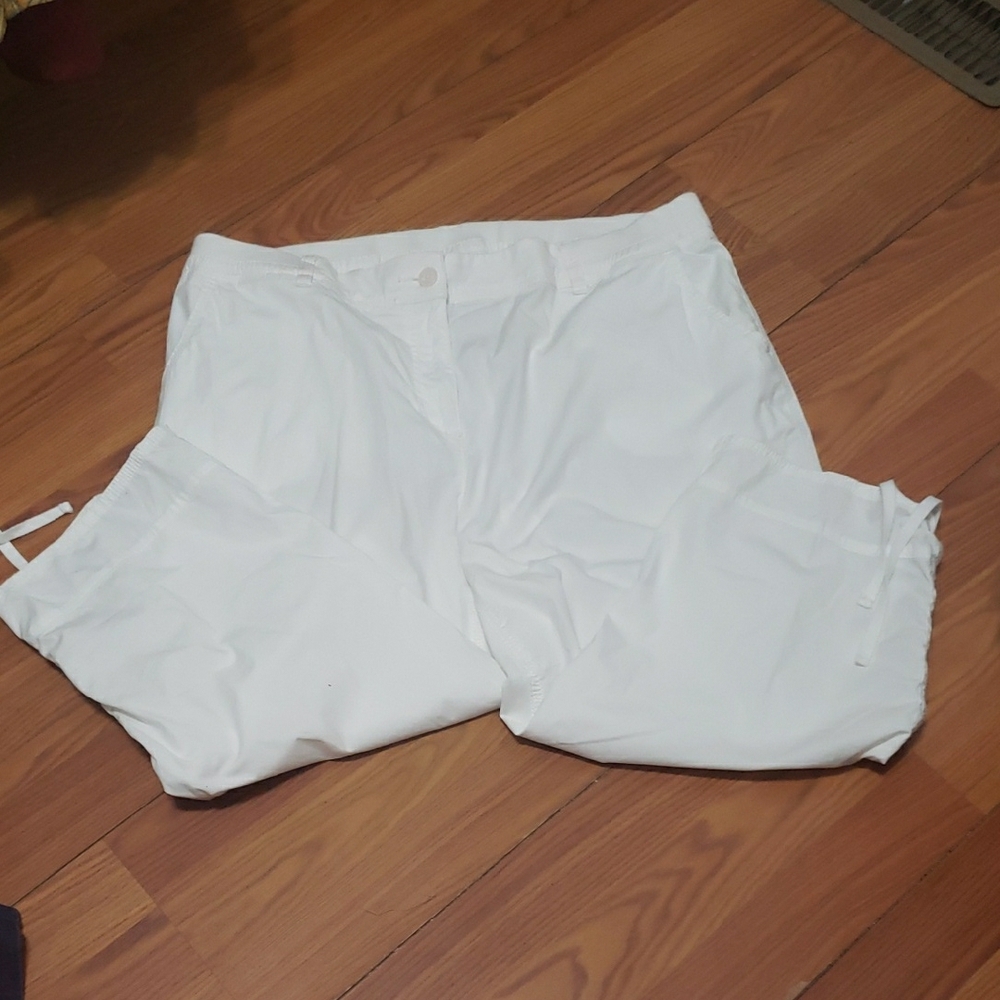 Chico's‎ Women 3 Crop So Summer Vibe White Pants